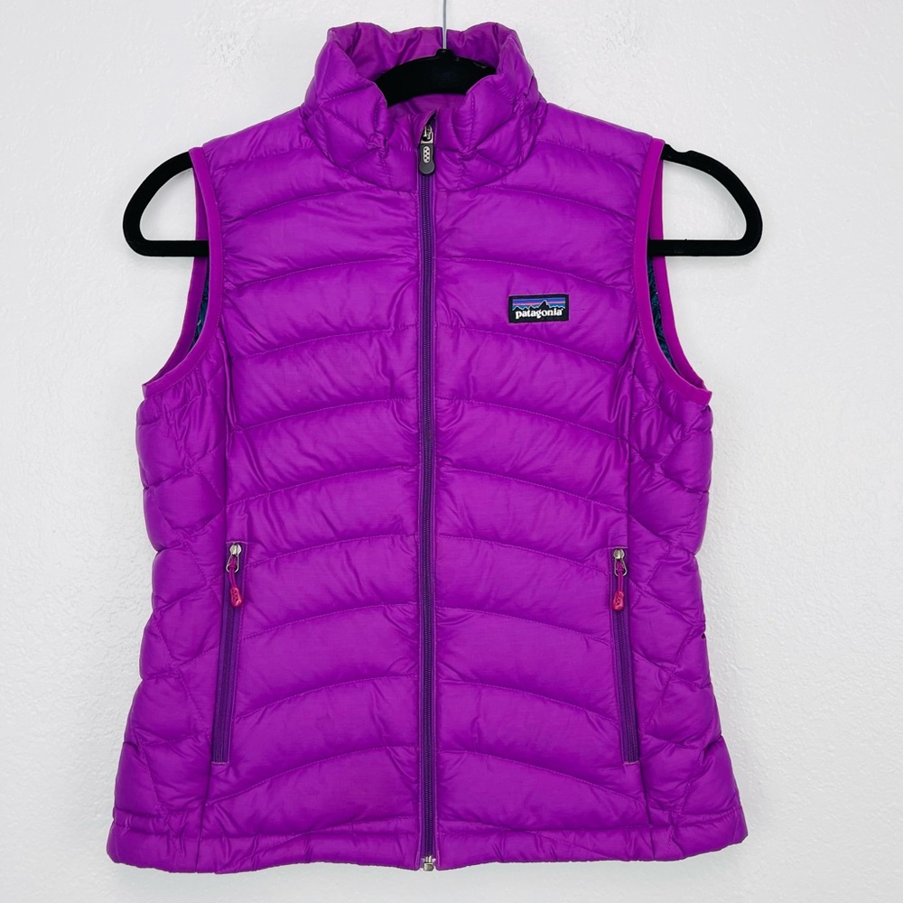 - PATAGONIA Purple Down Sweater Vest EUC